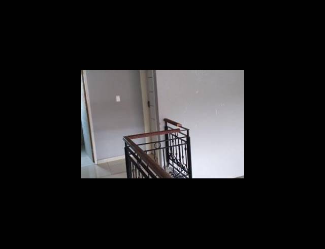 4 BEDROOM HOUSE FOR SALE IN LEONDALE